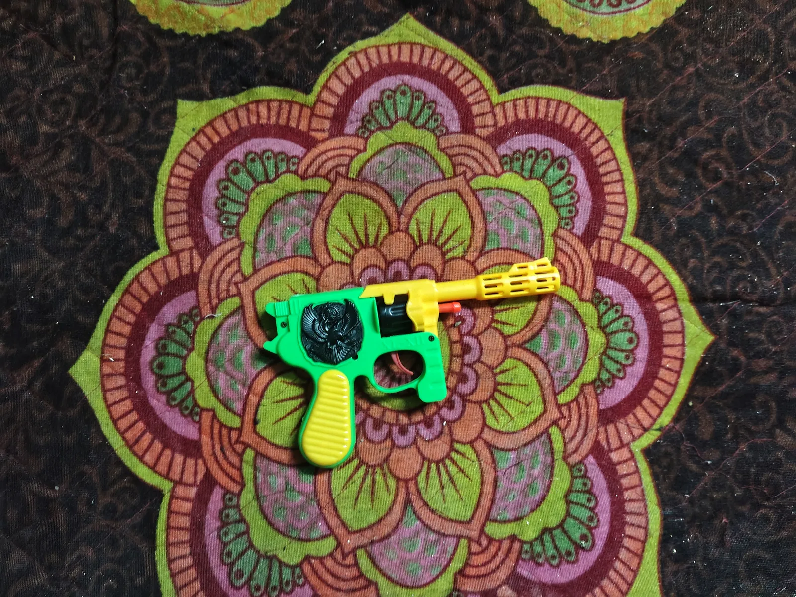 Pistol Colour Gun