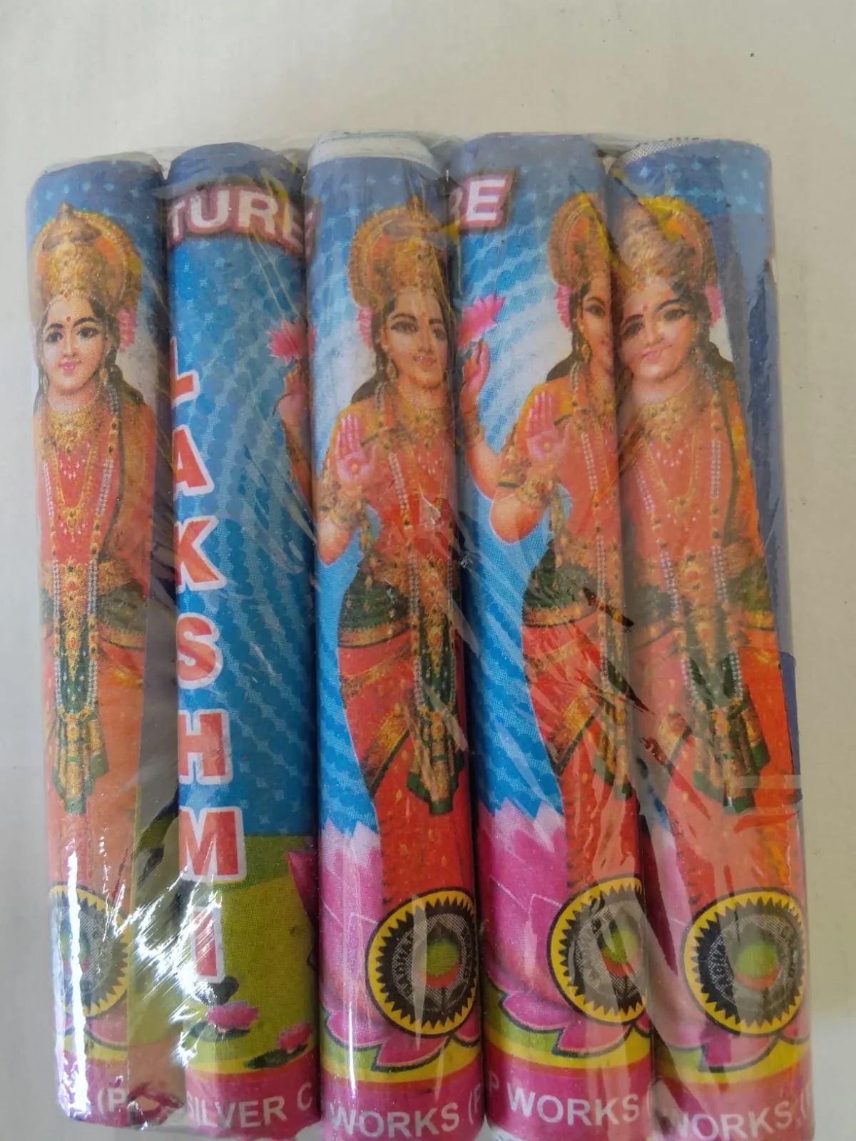 3 1/2" Lakshmi Crackers